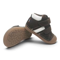Koel Barefoot Austin Suede Chocolate Koel Barefoot Austin Suede Chocolate